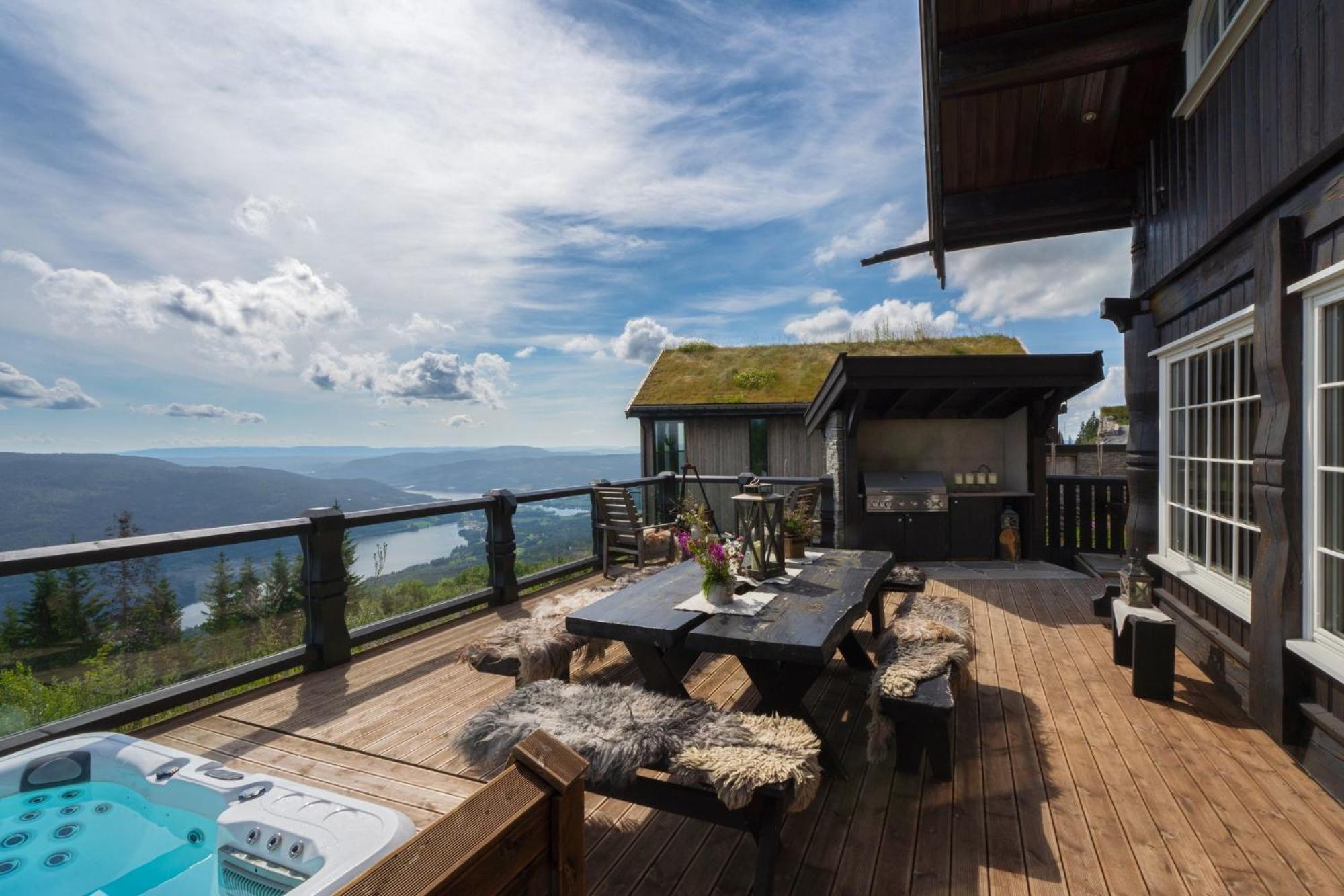 Norefjell - Storhytte Med Jacuzzi Og Fantastisk Beliggenhet Noresund Esterno foto