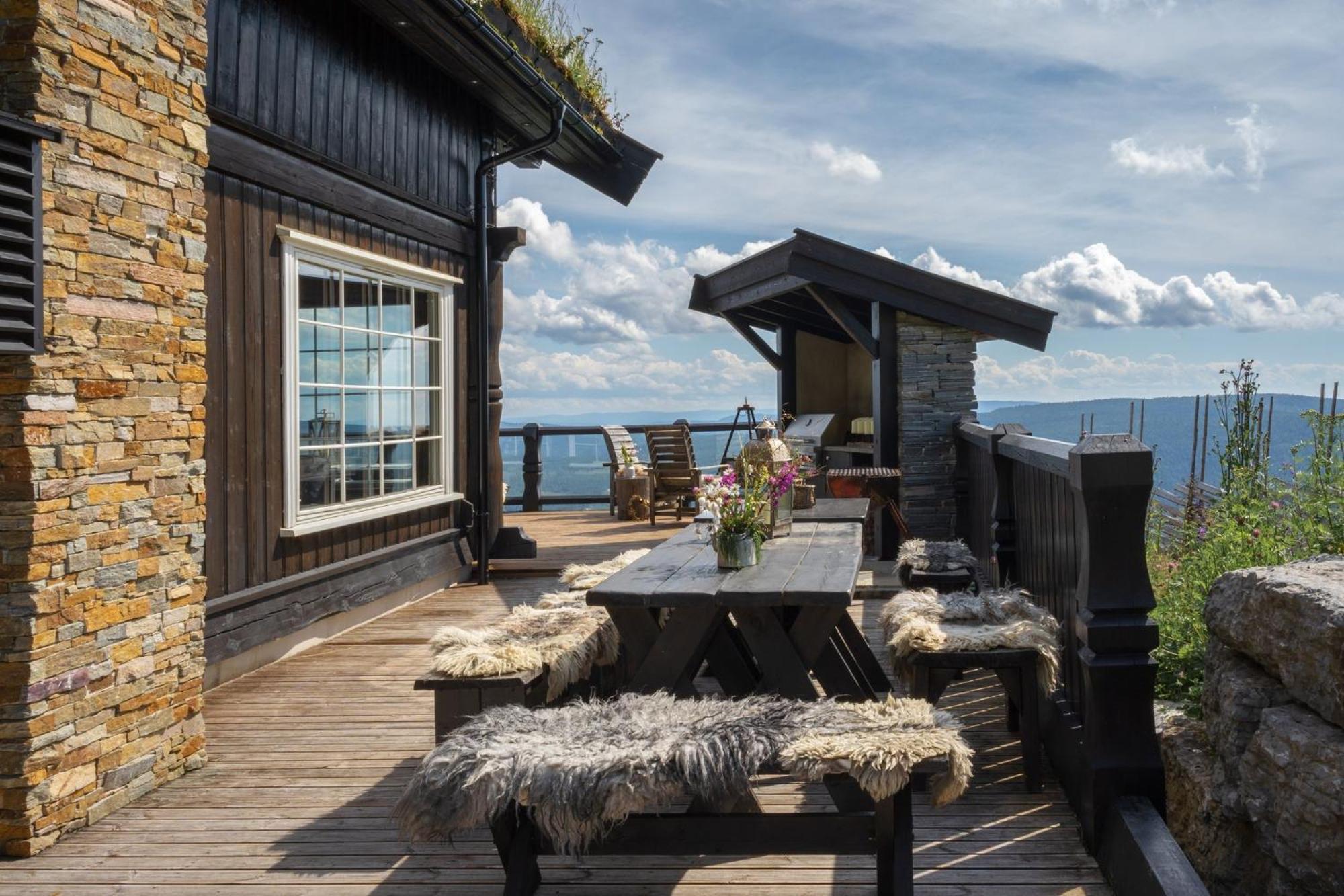 Norefjell - Storhytte Med Jacuzzi Og Fantastisk Beliggenhet Noresund Esterno foto