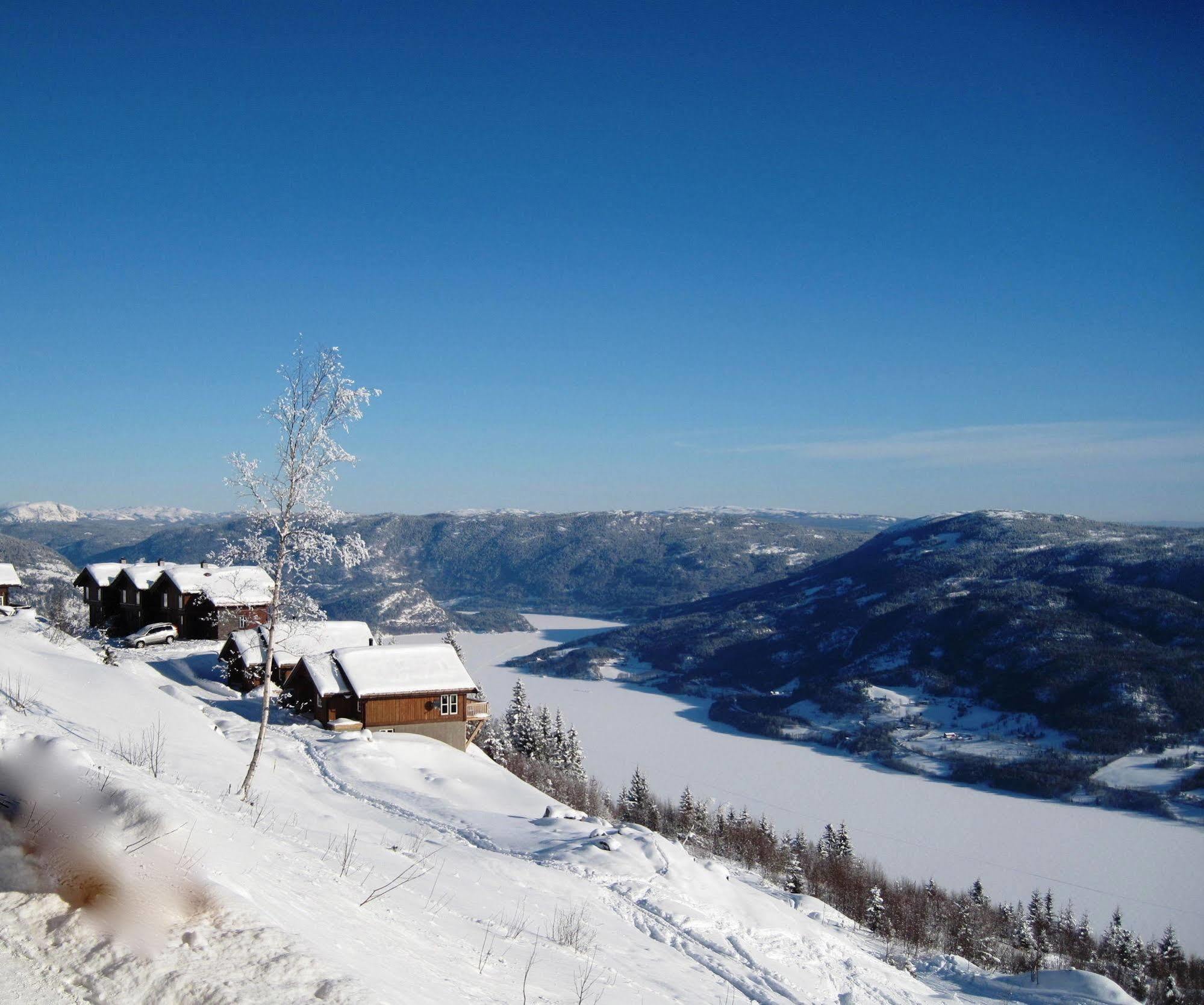 Norefjell - Storhytte Med Jacuzzi Og Fantastisk Beliggenhet Noresund Esterno foto