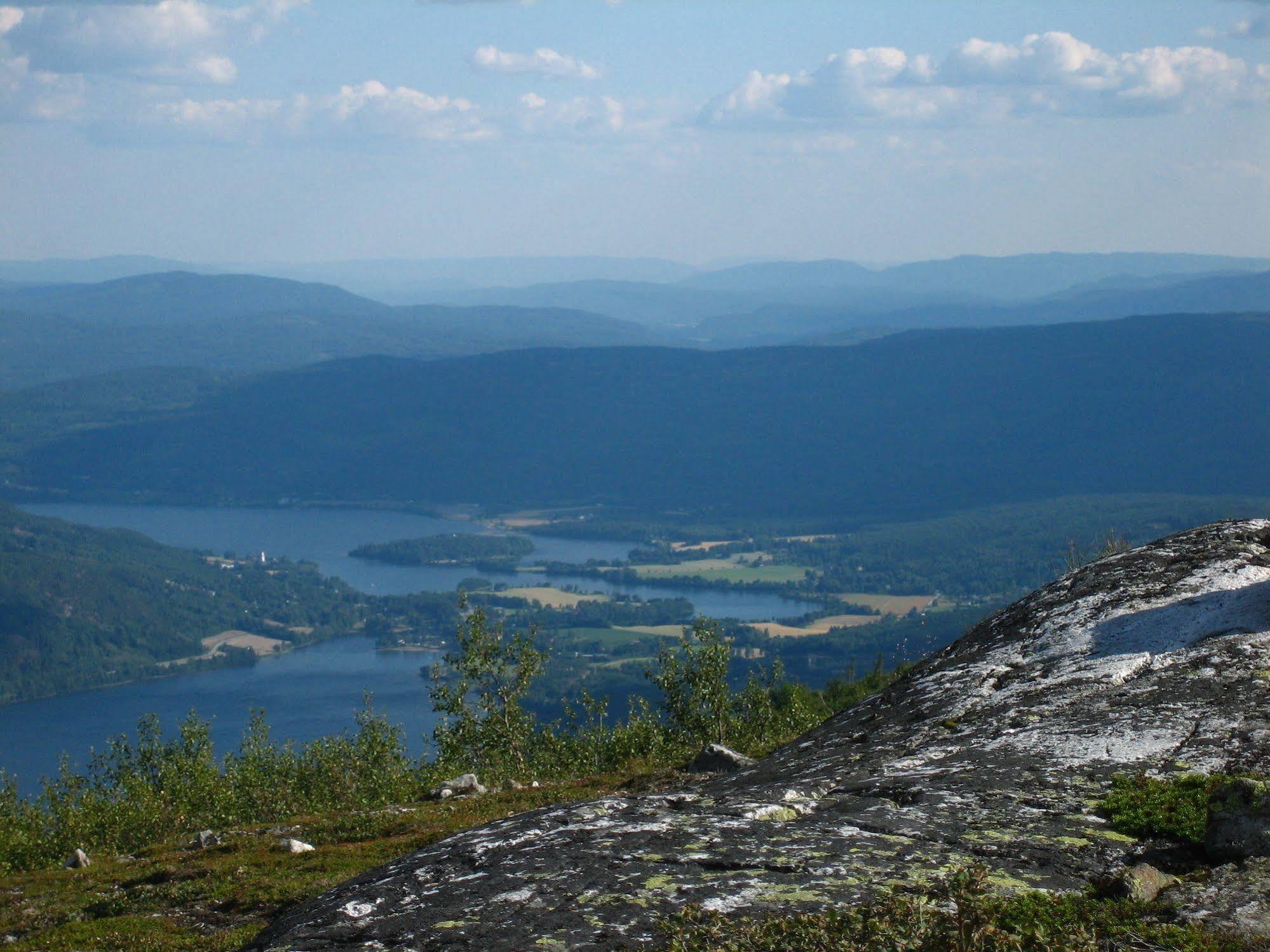 Norefjell - Storhytte Med Jacuzzi Og Fantastisk Beliggenhet Noresund Esterno foto